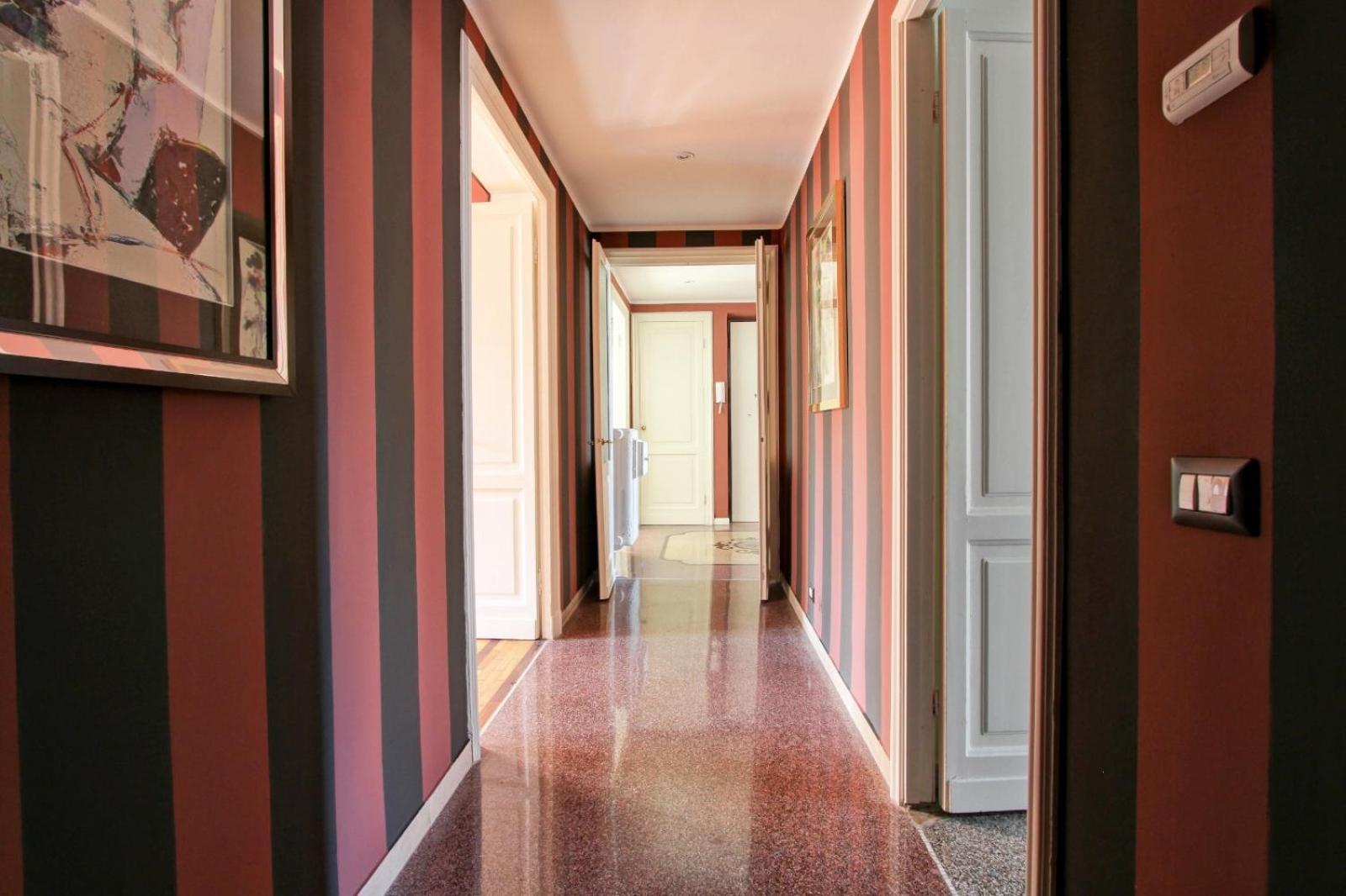 Apartamento Tibullo ,classico Ed Elegante *