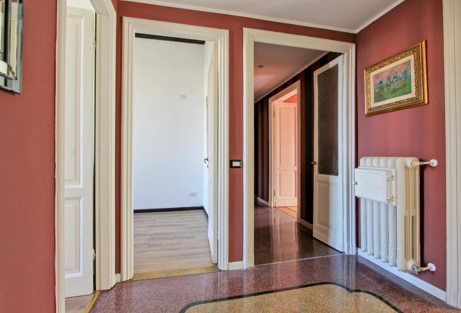 Tibullo ,classico Ed Elegante Roma